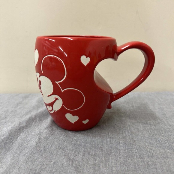 NEW Disney Valentine Mickey and Minnie Heart Love Coffee Tea Mug FS BnftsCharity - Picture 3 of 9